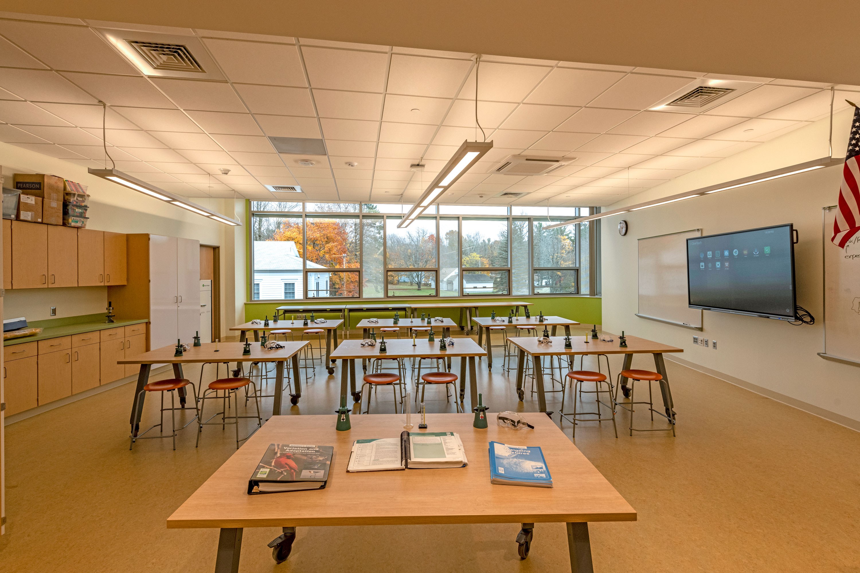 Narragansett RSD Templeton Center School Interior Image 14 stair