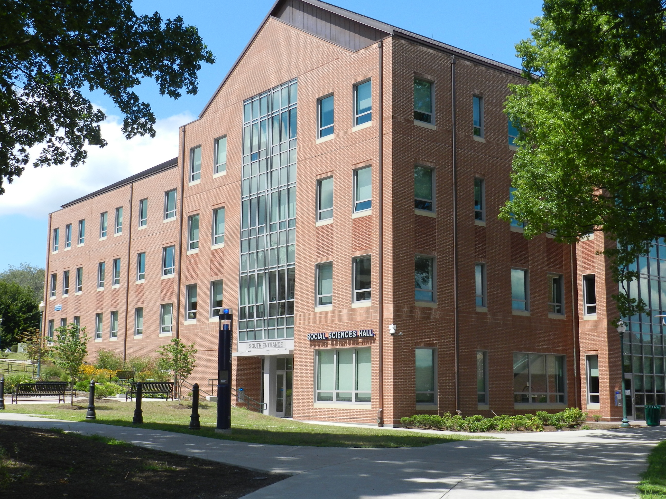 HEADER CCSU Social Sciences Hall HI RES